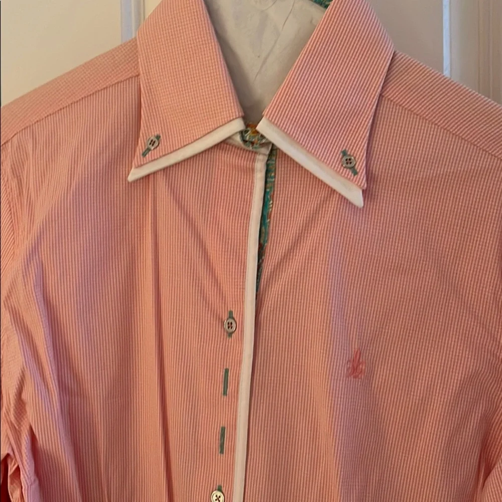 Shirts - Picture 4 of 6